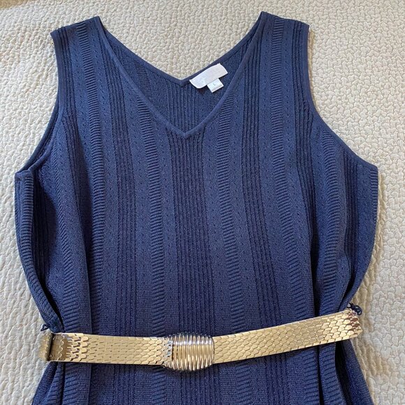 Carlisle New York - Soft Sleeveless Knit Dress with Slit - Picture 4 of 13